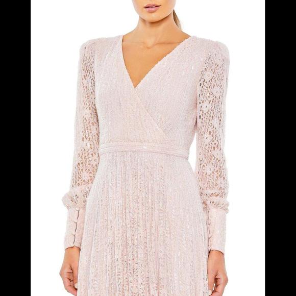 Mac Duggal Sequined Embellished Long sleeve dress